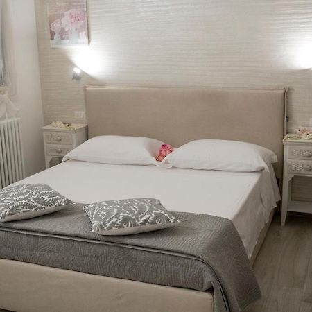 Casa Fiorita Bed & Breakfast Vieste Ngoại thất bức ảnh